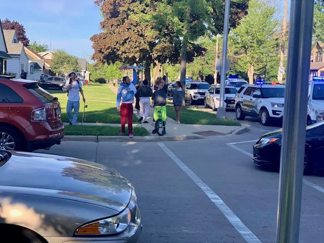 Scene at 75th